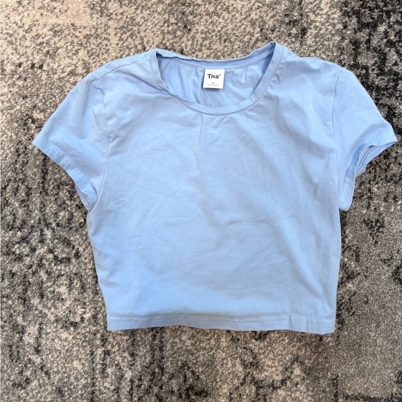 Aritzia Tee Shirt - Picture 2 of 3